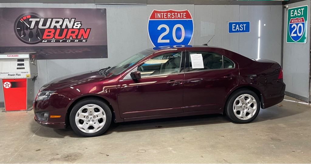 2011 Ford Fusion Image 3