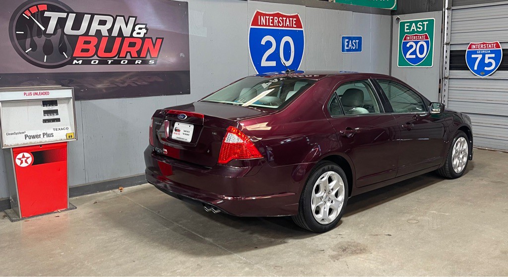 2011 Ford Fusion Image 4