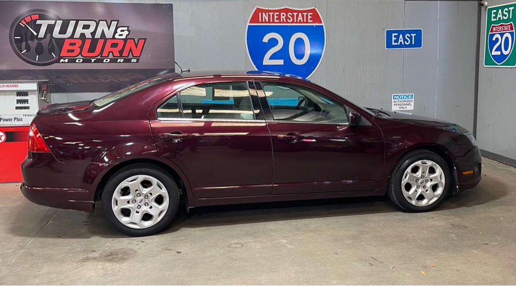 2011 Ford Fusion Image 5