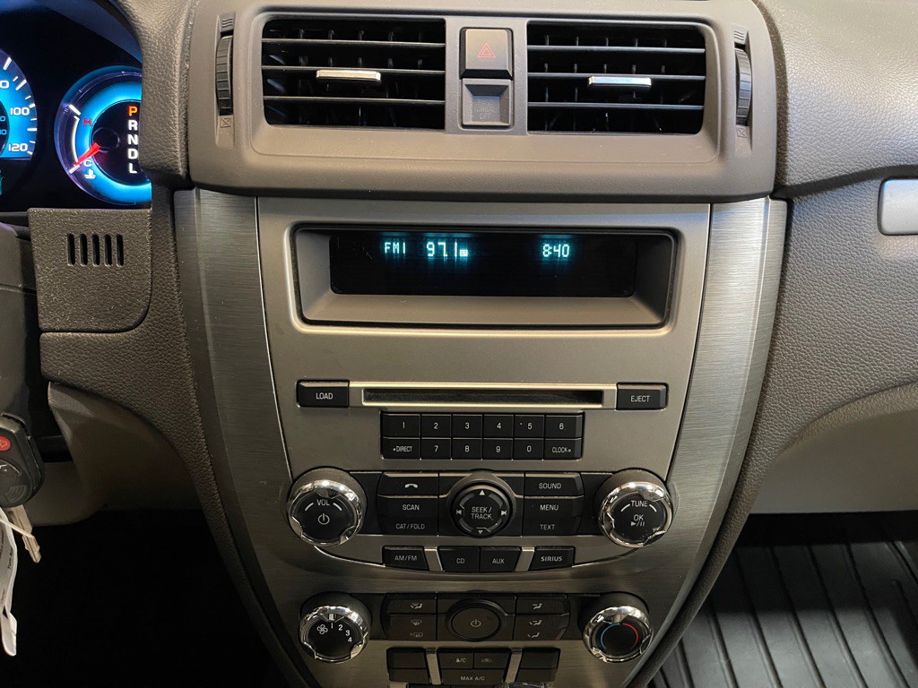 2011 Ford Fusion Image 13