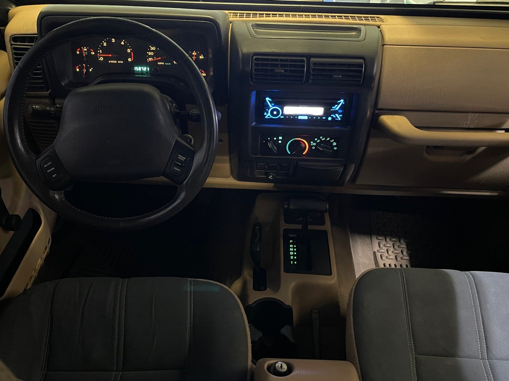 2001 Jeep Wrangler Image 15