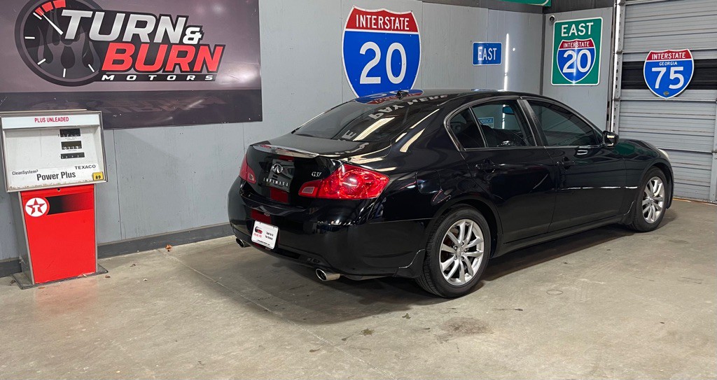 2009 INFINITI G37 Image 4