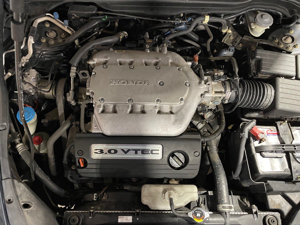 2005 Honda Accord Image 8