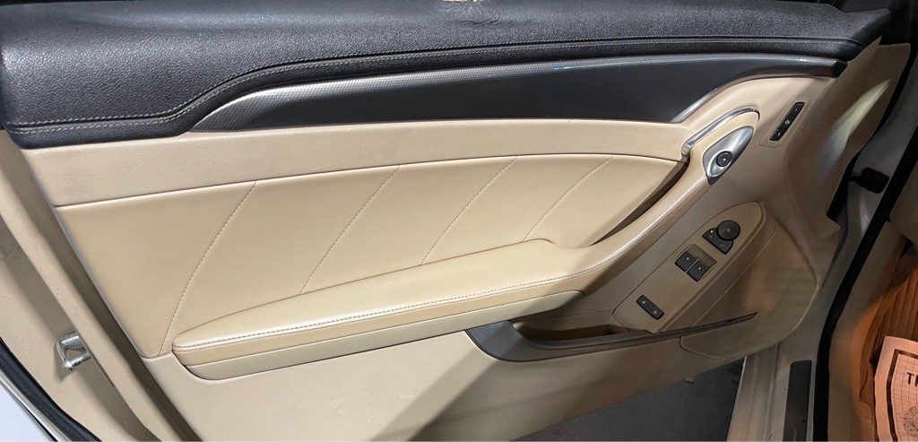 2011 Cadillac CTS Image 9