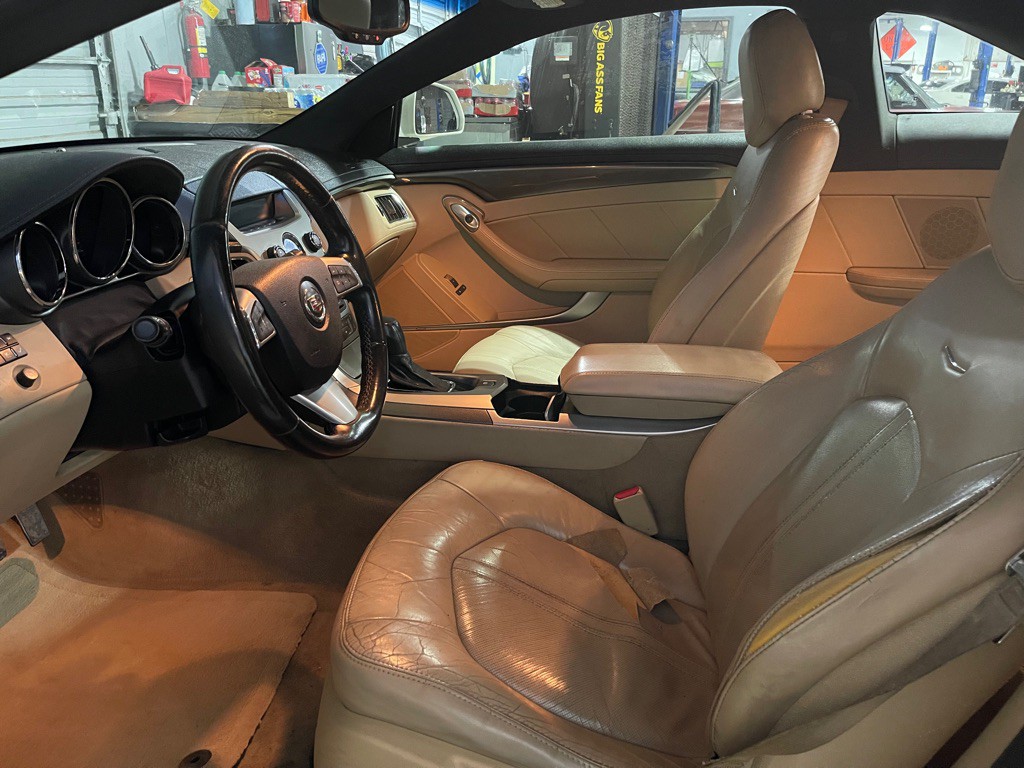 2011 Cadillac CTS Image 10