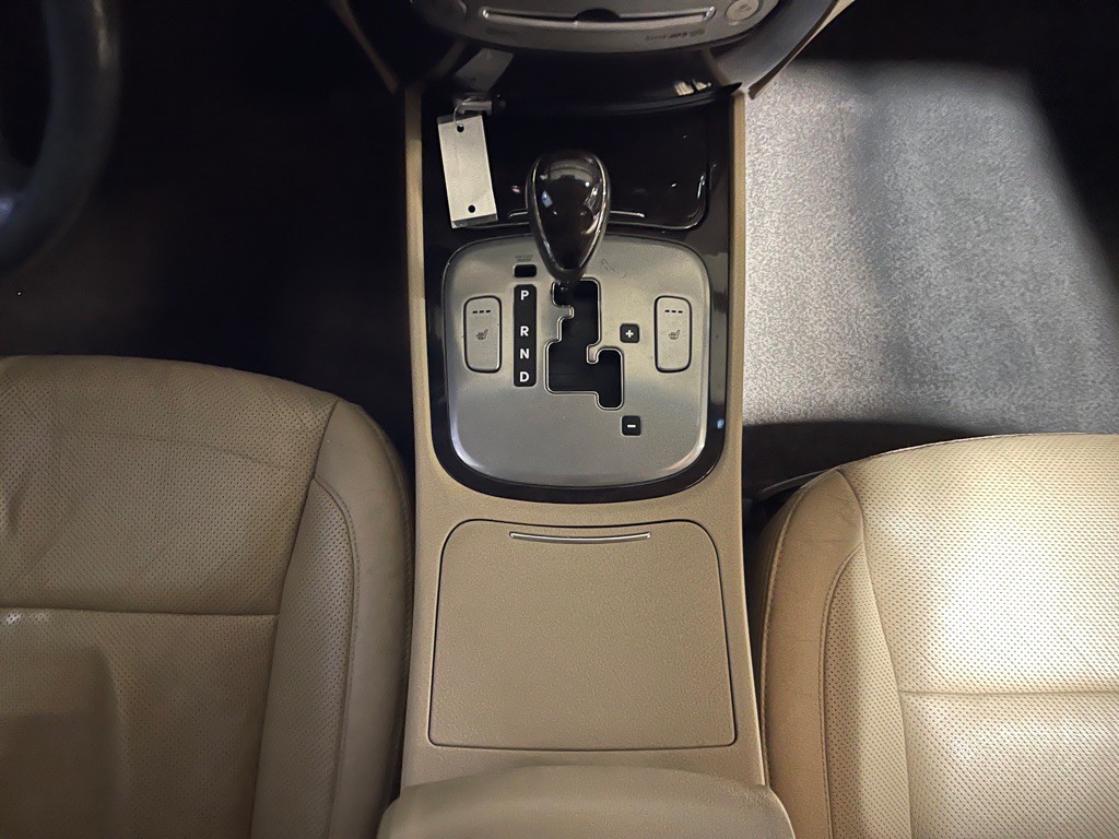 2011 Hyundai Genesis Image 14