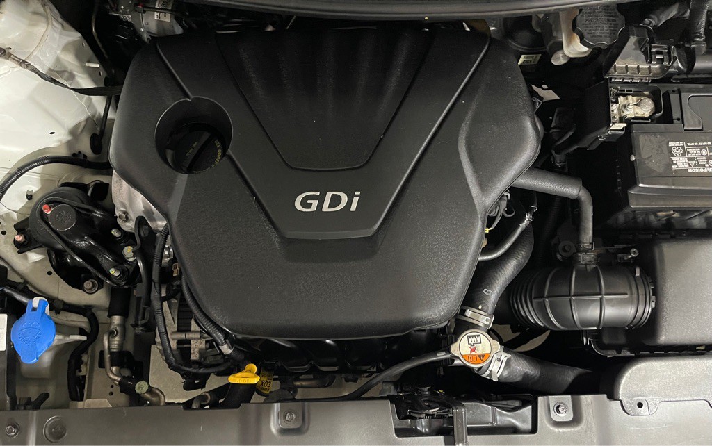 2016 Hyundai Accent Image 8