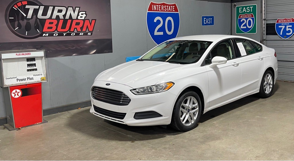 2014 Ford Fusion Image 1