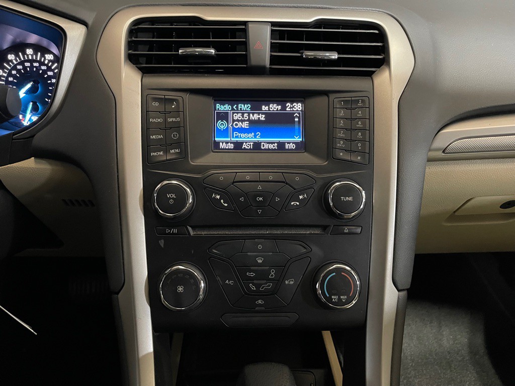 2014 Ford Fusion Image 13