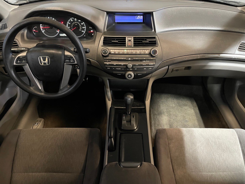 2010 Honda Accord Image 15