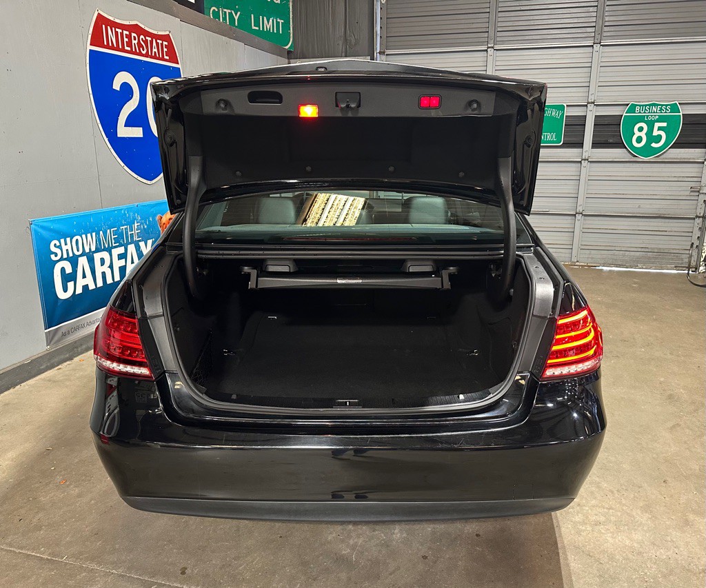 2014 Mercedes-Benz E-Class Image 7