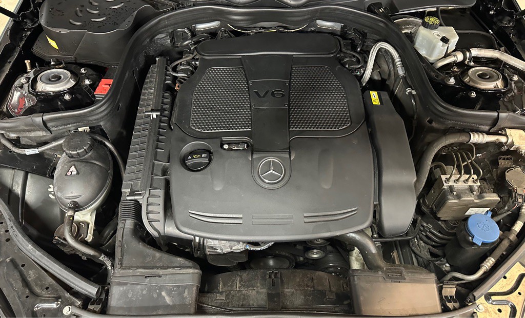 2014 Mercedes-Benz E-Class Image 8