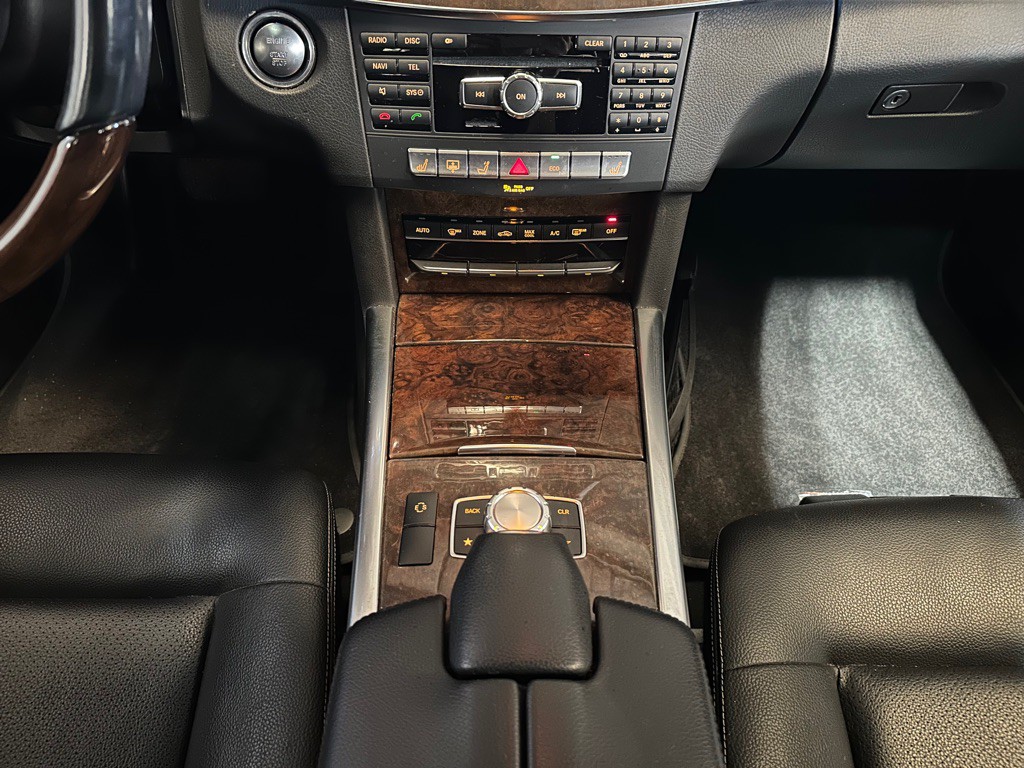 2014 Mercedes-Benz E-Class Image 14