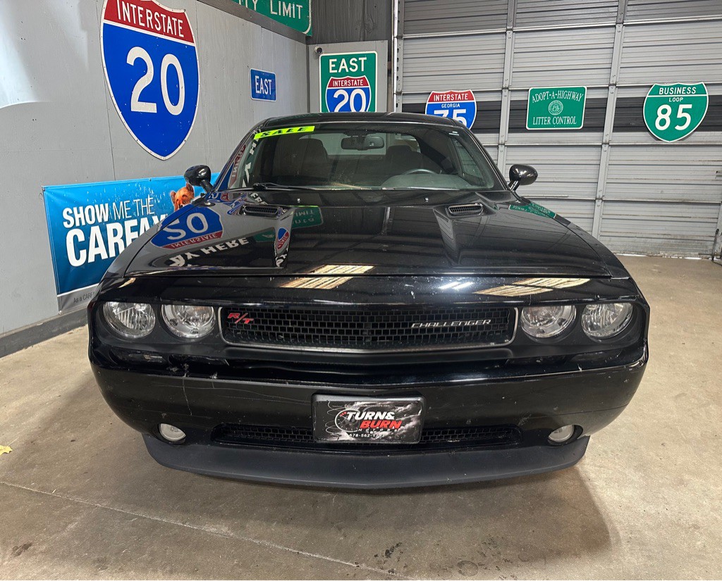 2014 Dodge Challenger Image 2