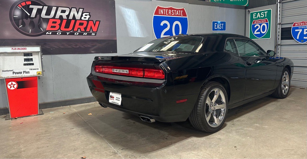 2014 Dodge Challenger Image 4