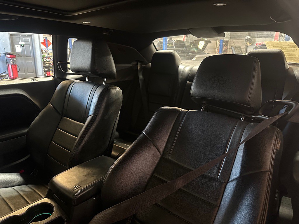 2014 Dodge Challenger Image 17