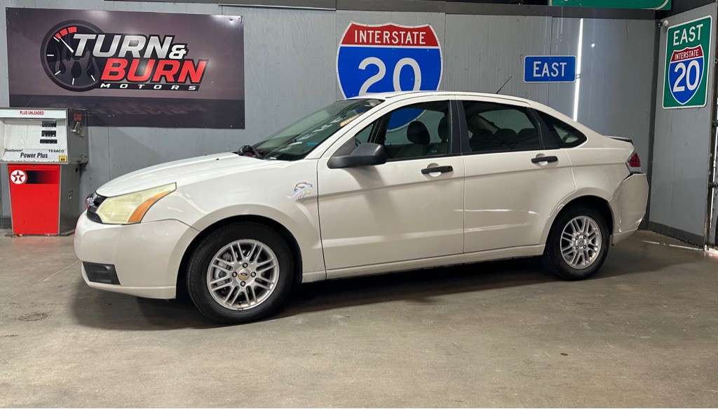 2009 Ford Focus Image 3