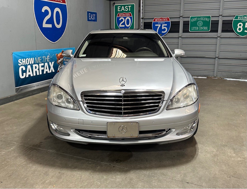 2007 Mercedes-Benz S-Class Image 2