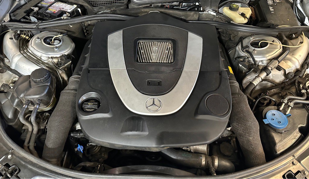 2007 Mercedes-Benz S-Class Image 8