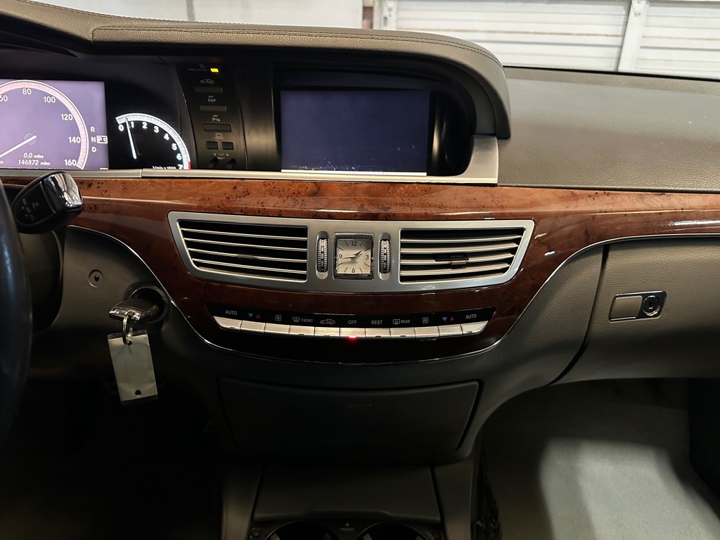 2007 Mercedes-Benz S-Class Image 13