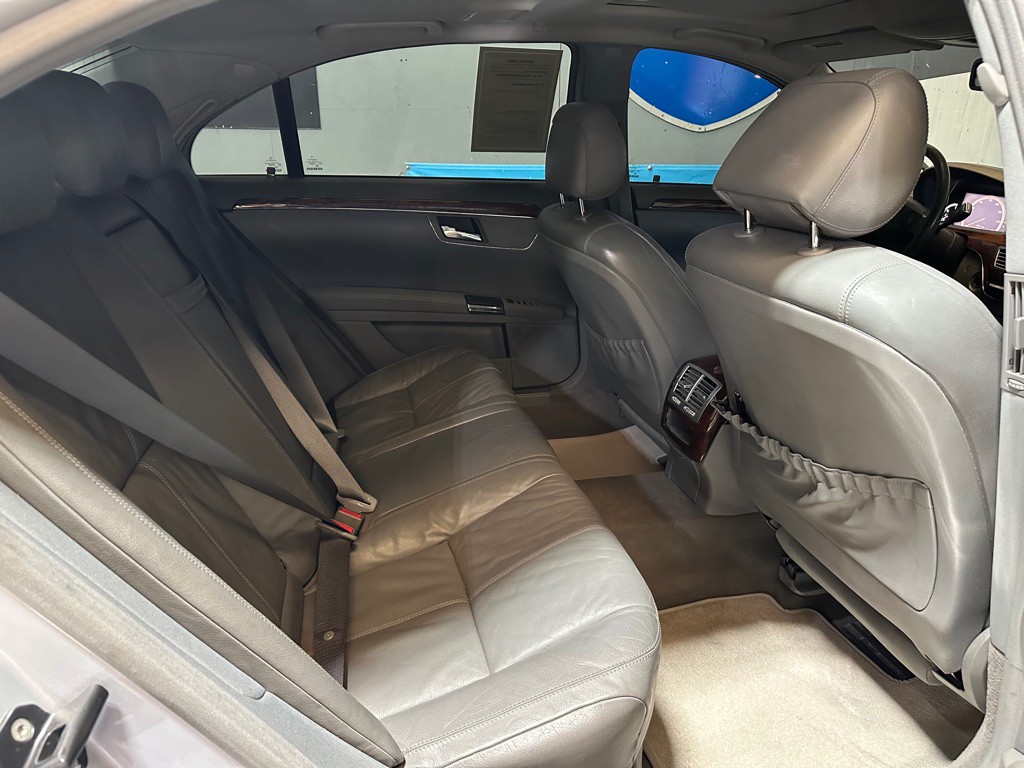 2007 Mercedes-Benz S-Class Image 19