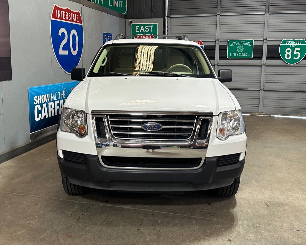 2007 Ford Explorer Image 2