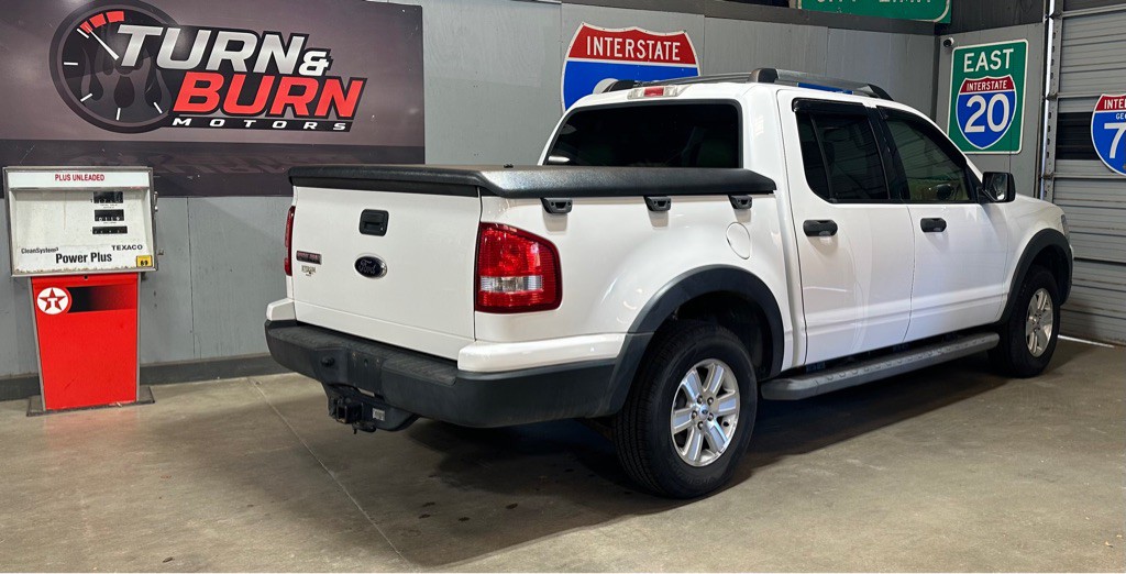 2007 Ford Explorer Image 4