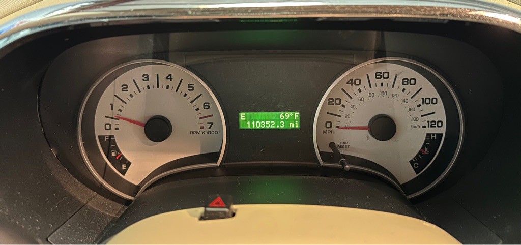 2007 Ford Explorer Image 10