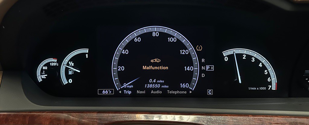 2008 Mercedes-Benz S-Class Image 11