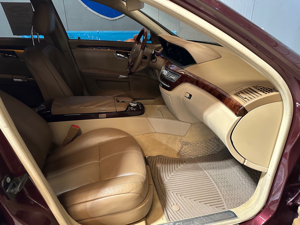 2008 Mercedes-Benz S-Class Image 17