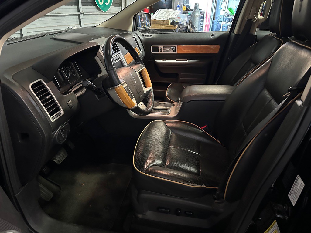 2008 Lincoln MKX Image 10