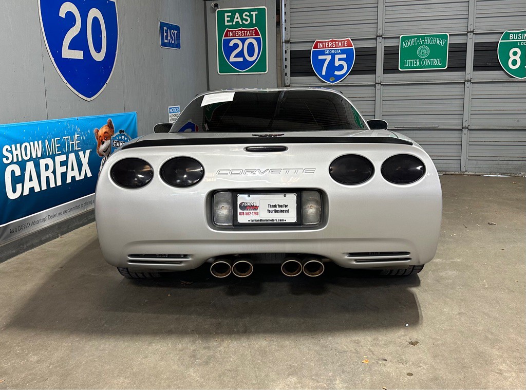 2003 Chevrolet Corvette Image 6