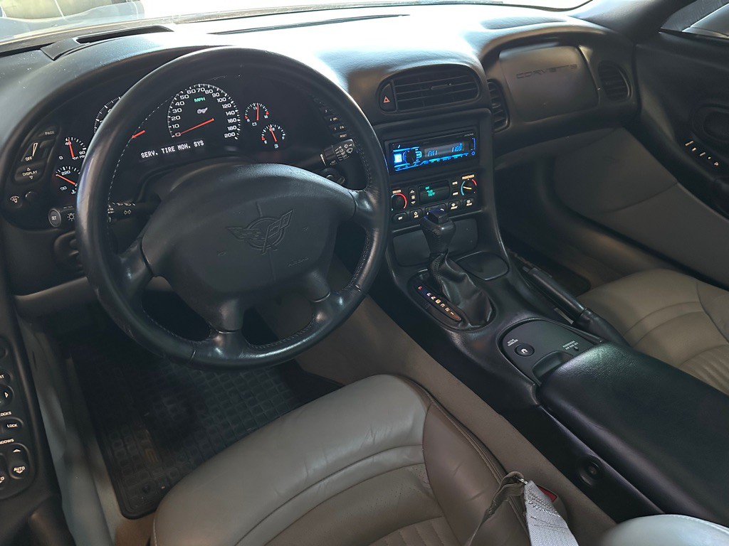 2003 Chevrolet Corvette Image 15