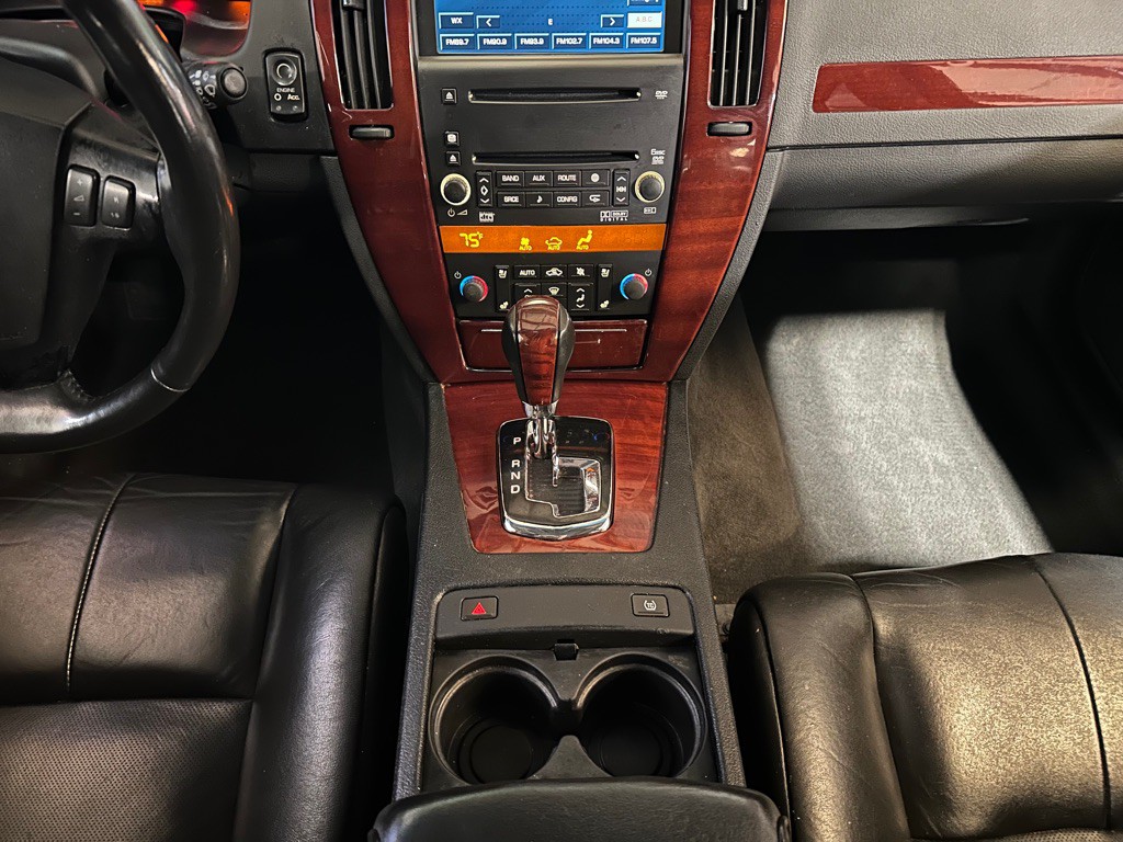 2007 Cadillac STS Image 14