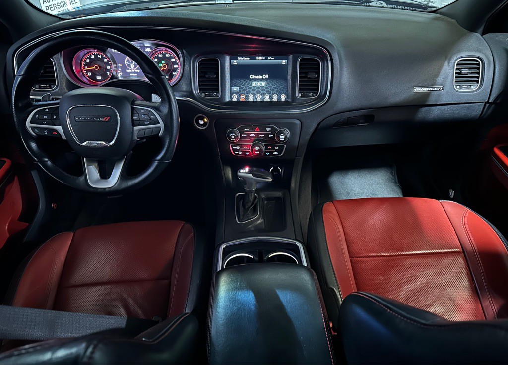 2017 Dodge Charger Image 15