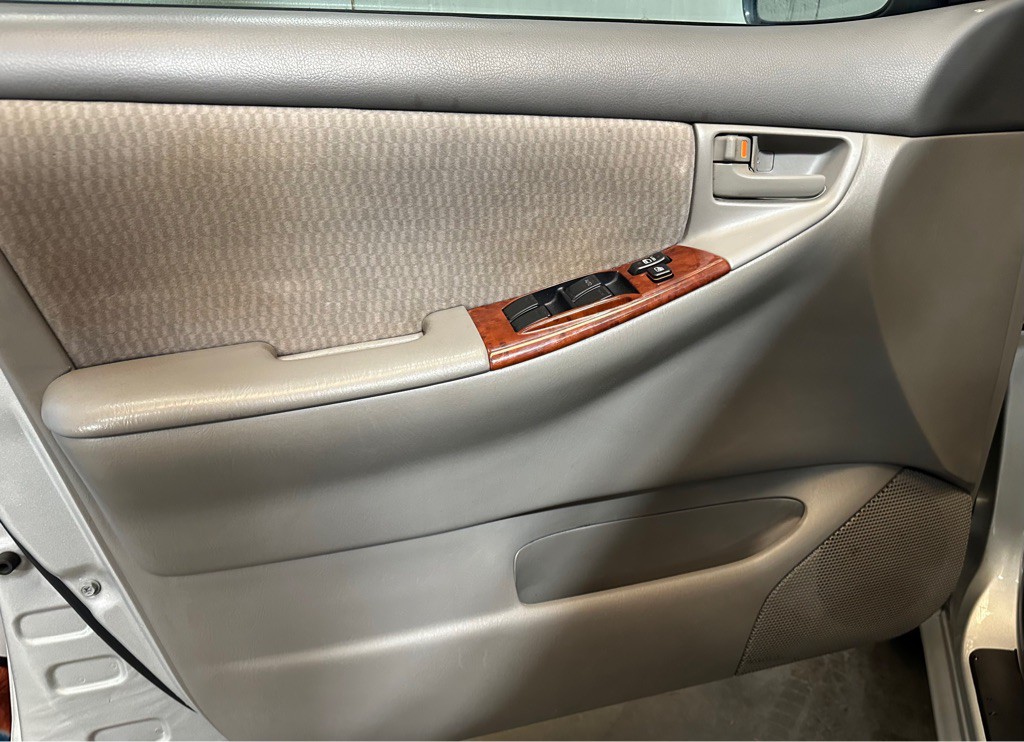 2008 Toyota Corolla Image 9