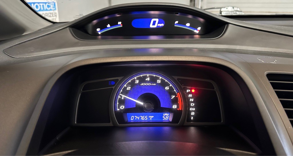 2011 Honda Civic Image 11