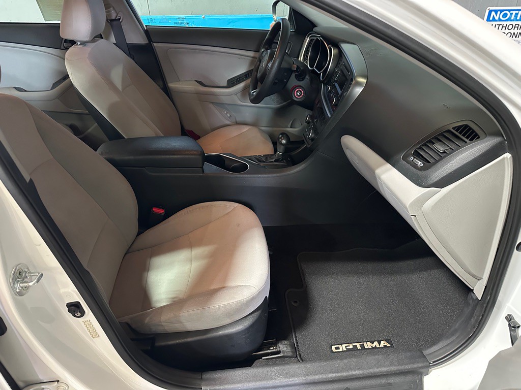 2015 Kia Optima Image 17