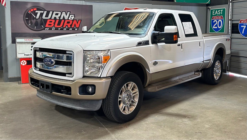 2011 Ford F-250 Image 1