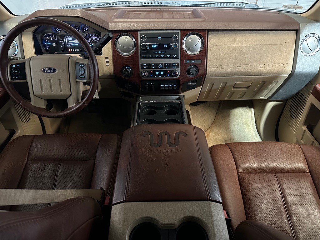 2011 Ford F-250 Image 14