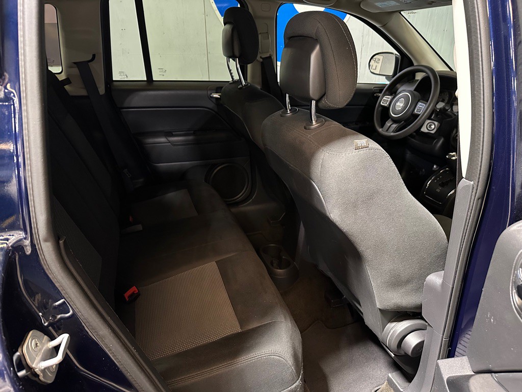 2015 Jeep Compass Image 19