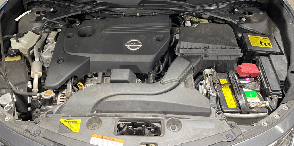 2014 Nissan Altima Image 8