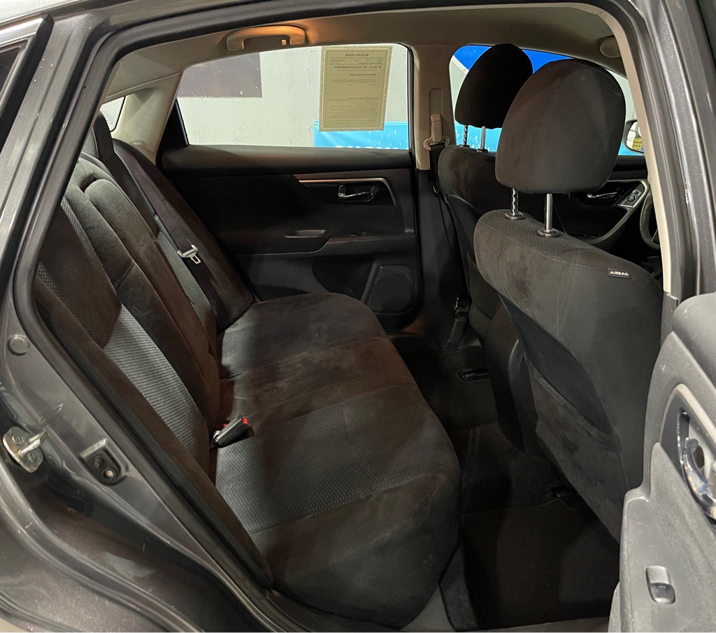 2014 Nissan Altima Image 19