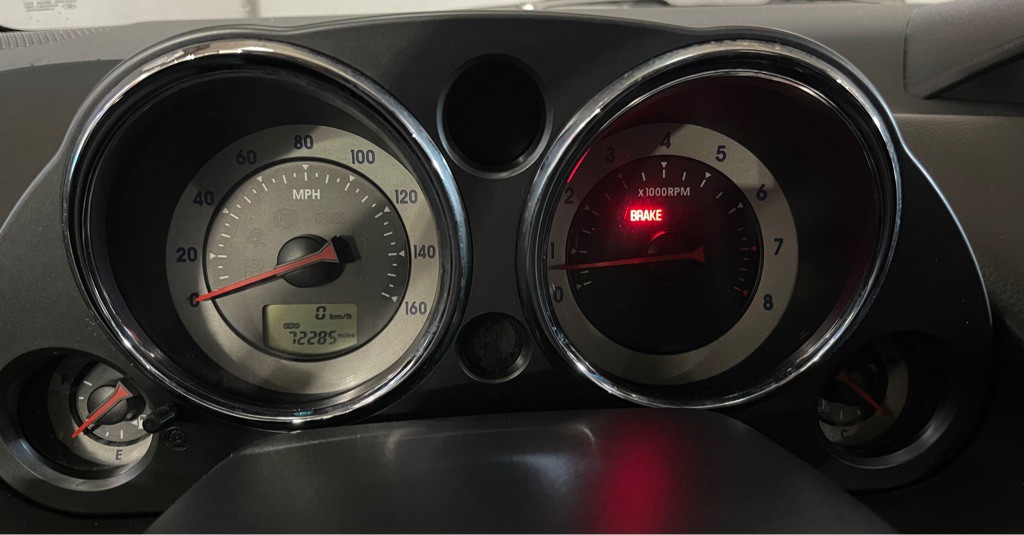 2012 Mitsubishi Eclipse Image 11