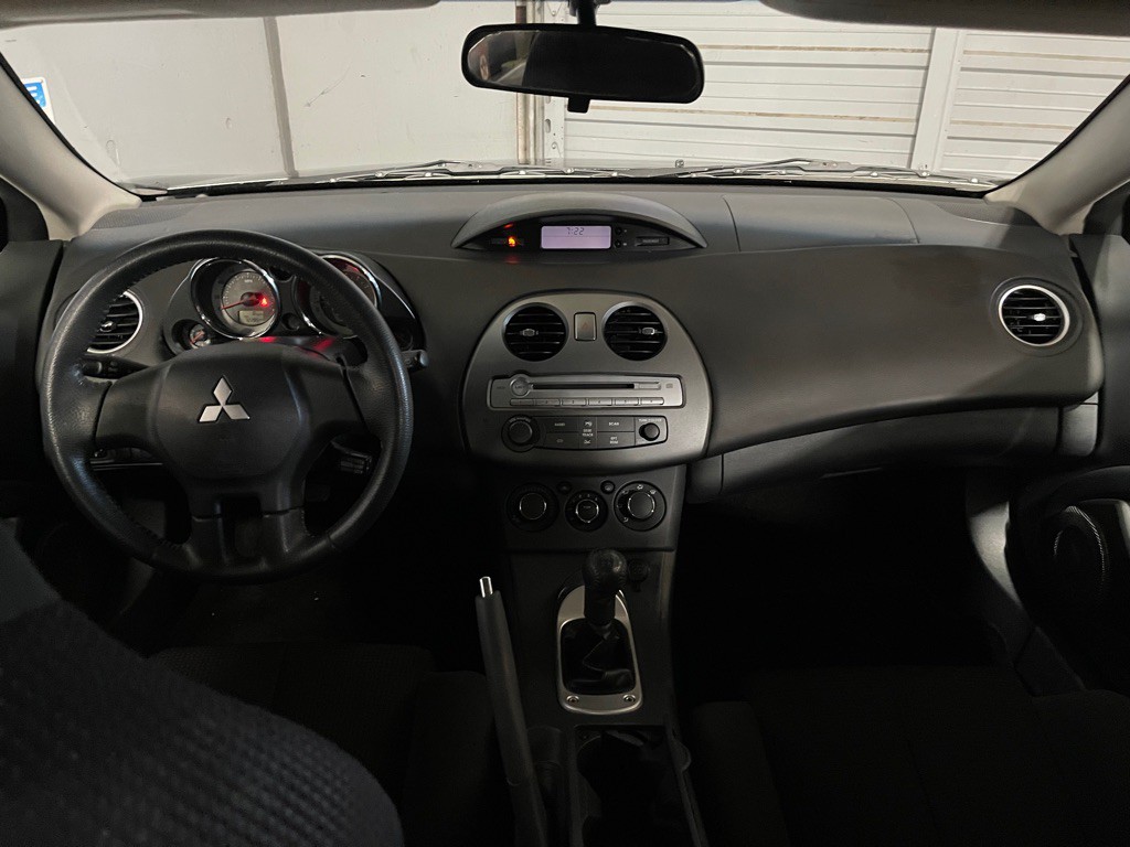 2012 Mitsubishi Eclipse Image 15