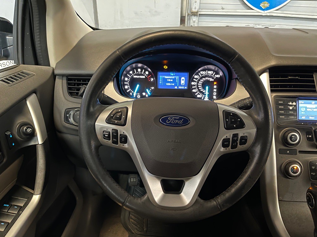2014 Ford Edge Image 12