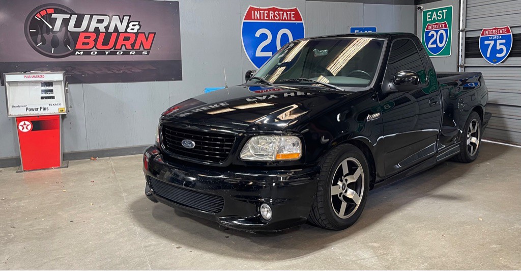 2002 Ford F-150 Image 1