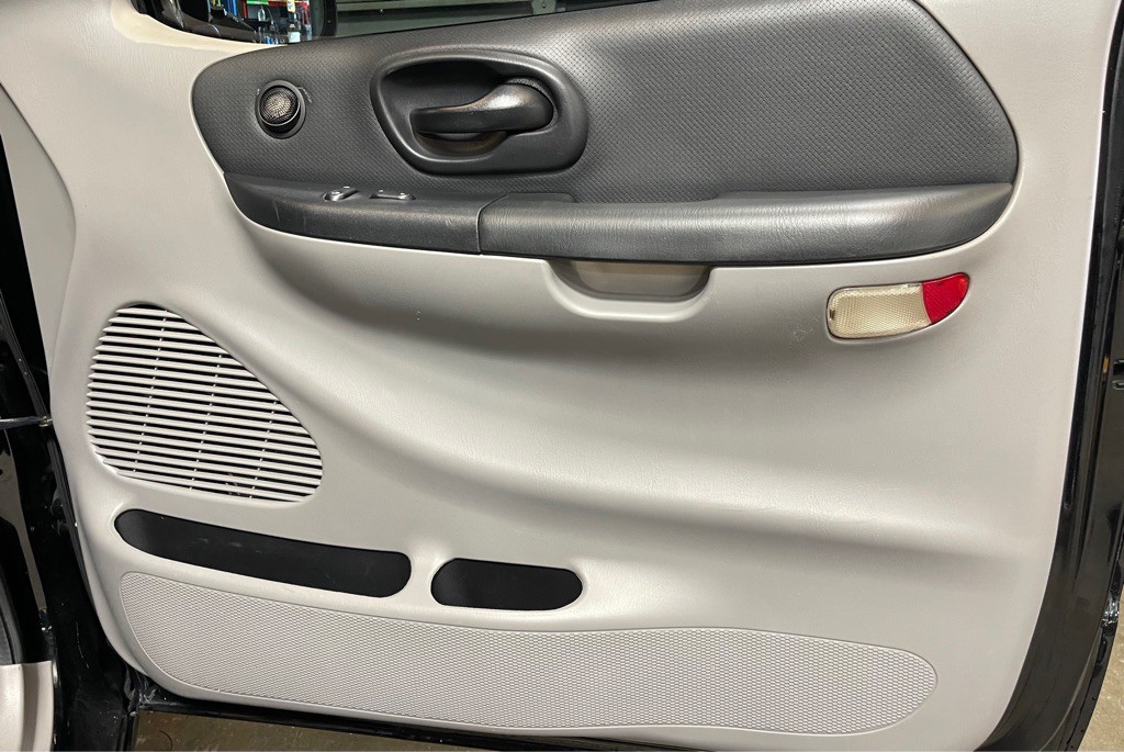 2002 Ford F-150 Image 15