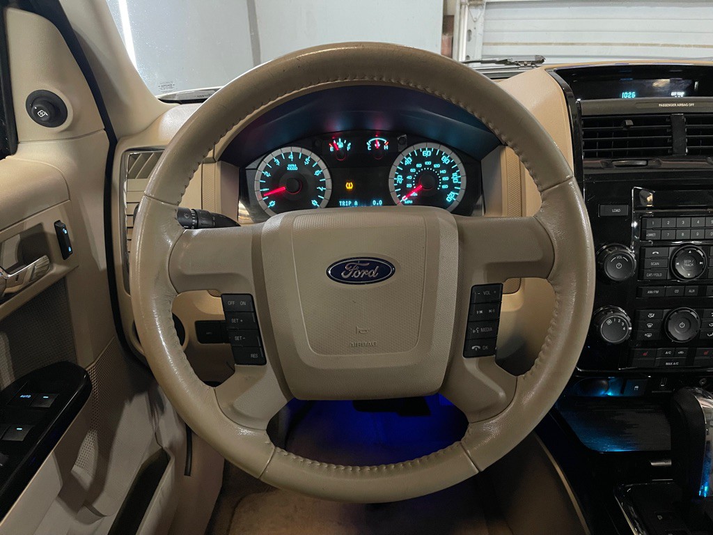 2010 Ford Escape Image 12