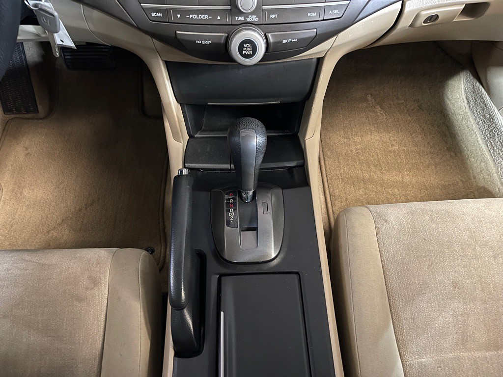 2009 Honda Accord Image 14